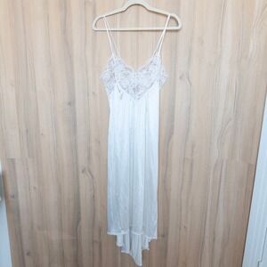 VTG Victorias Secret Gold Label Lace Full Slip Dress Sz S White Coquette Bridal